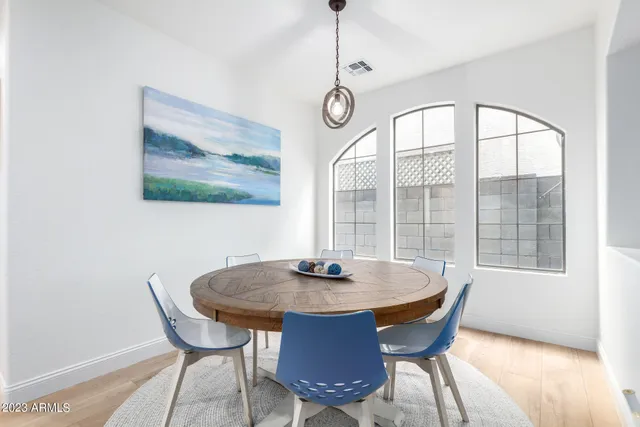 $9,995 | 5260 East Hopi Avenue, Mesa, AZ 85206