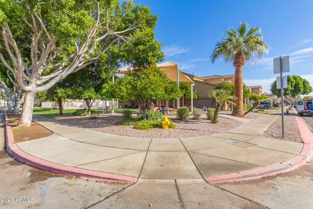 $9,995 | 5260 East Hopi Avenue, Mesa, AZ 85206