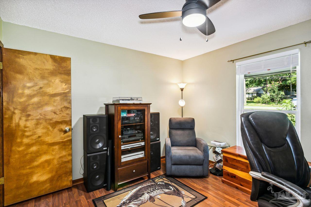 5490 Rowe Trail Pace, FL 32571 - Photo 30 of 47