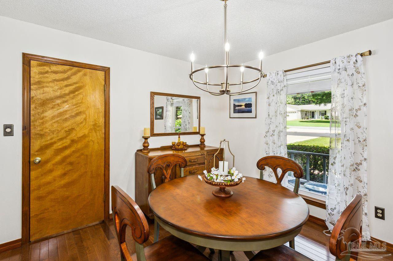 5490 Rowe Trail Pace, FL 32571 - Photo 6 of 47