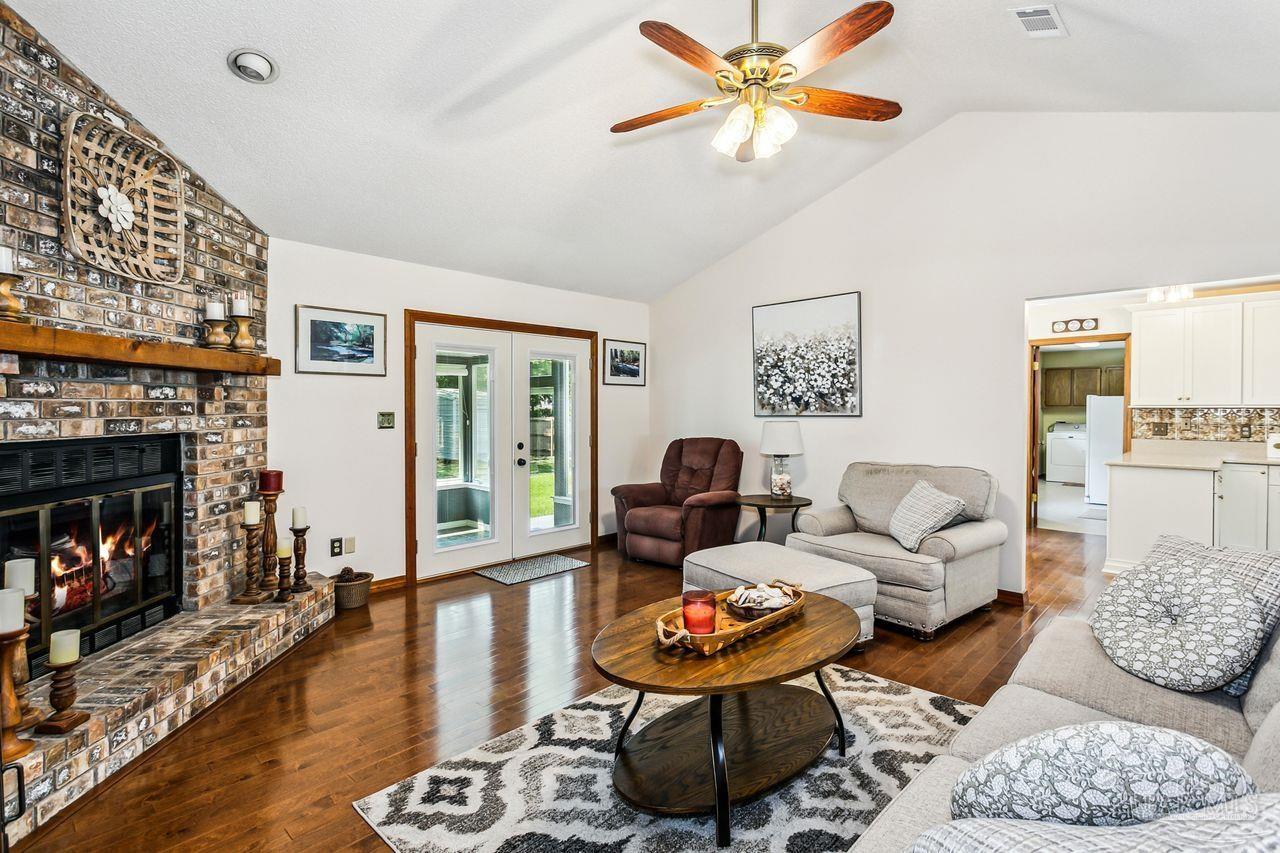 5490 Rowe Trail Pace, FL 32571 - Photo 9 of 47