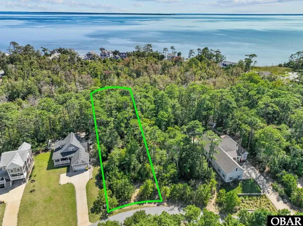 $189,000 | 113 Old Holly Lane, Kill Devil Hills, NC 27948