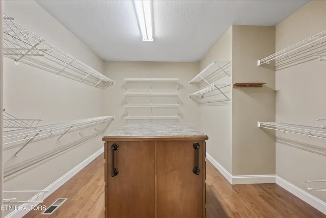 $850,000 | 2570 Creekstone Circle, Maryville, TN 37804