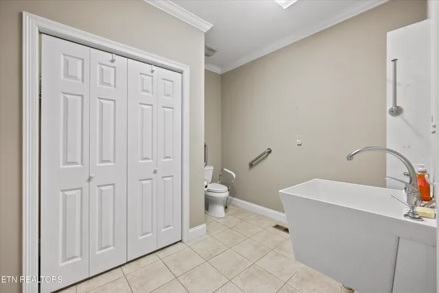 $850,000 | 2570 Creekstone Circle, Maryville, TN 37804