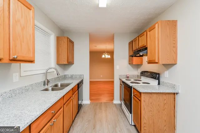 $1,450 | 614 Dove Cove, Social Circle, GA 30025