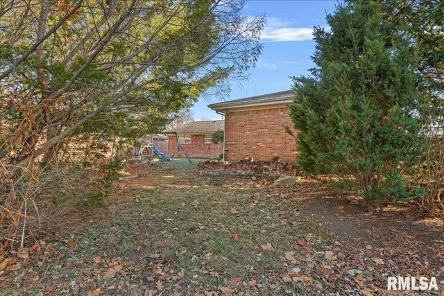 $224,900 | 29 Belhaven Drive, Springfield, IL 62704