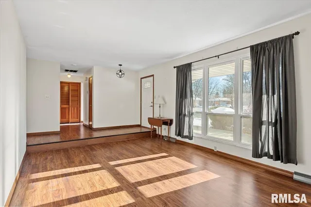 $224,900 | 29 Belhaven Drive, Springfield, IL 62704