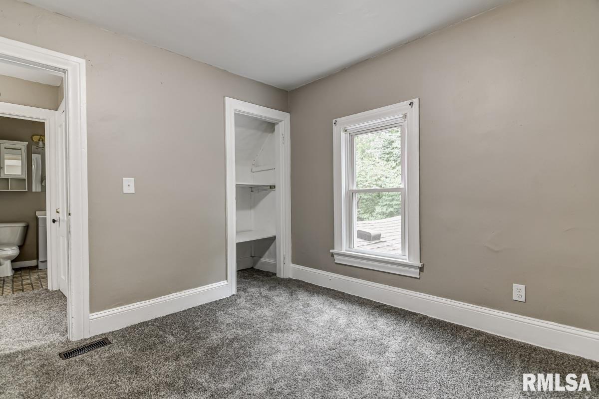 1126 South Walnut Street Springfield, IL 62704 - Photo 24 of 32 Gallery Image 24
