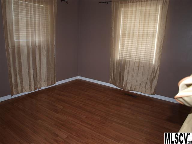 3788 River Road Hickory, NC 28602 - Photo 4 of 25