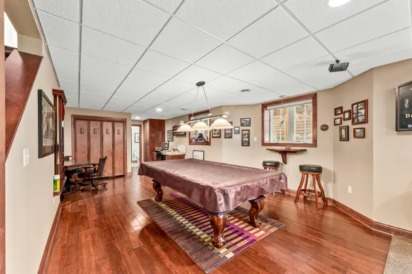 $965,000 | 14445 West Meadowshire Drive, New Berlin, WI 53151