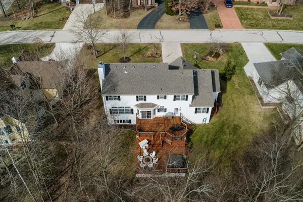 $965,000 | 14445 West Meadowshire Drive, New Berlin, WI 53151