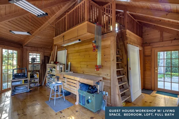 a view of work space with furniture