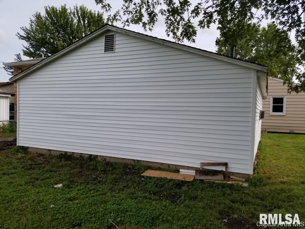 2141 East Keys Avenue Springfield, IL 62702 - Photo 27 of 27