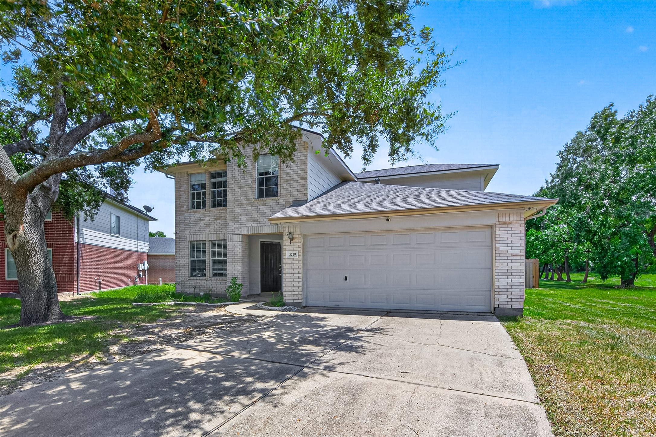 3219 Watercliff Court Spring, TX 77388 - Photo 2 of 42