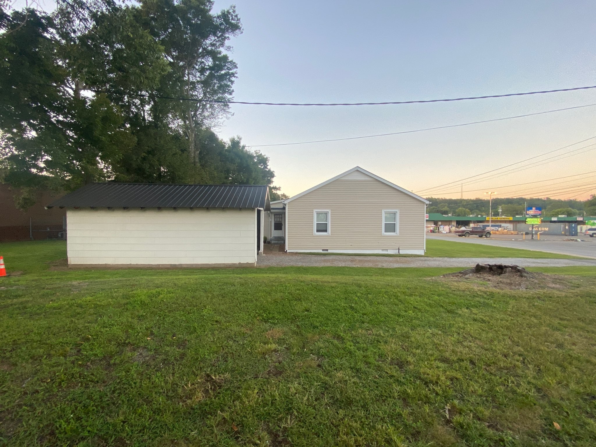 102 North Clydeton Road Waverly, TN 37185 - Photo 5 of 14 Gallery Image 5