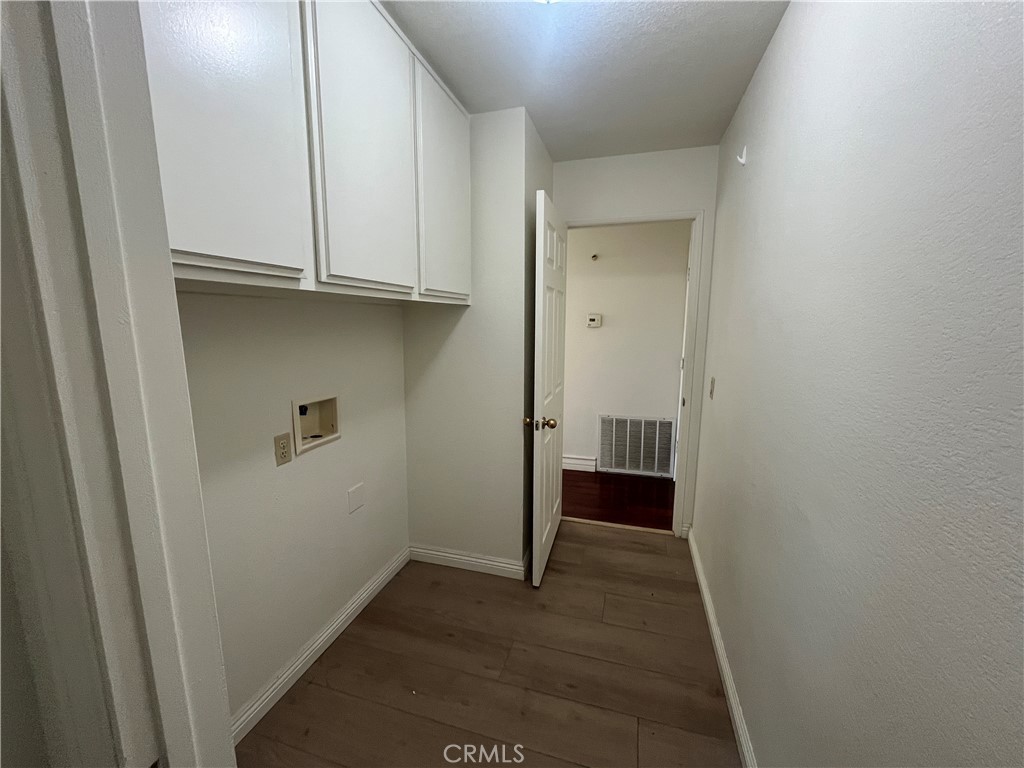 926 Essex Road San Dimas, CA 91773 - Photo 14 of 45 Laundry Room