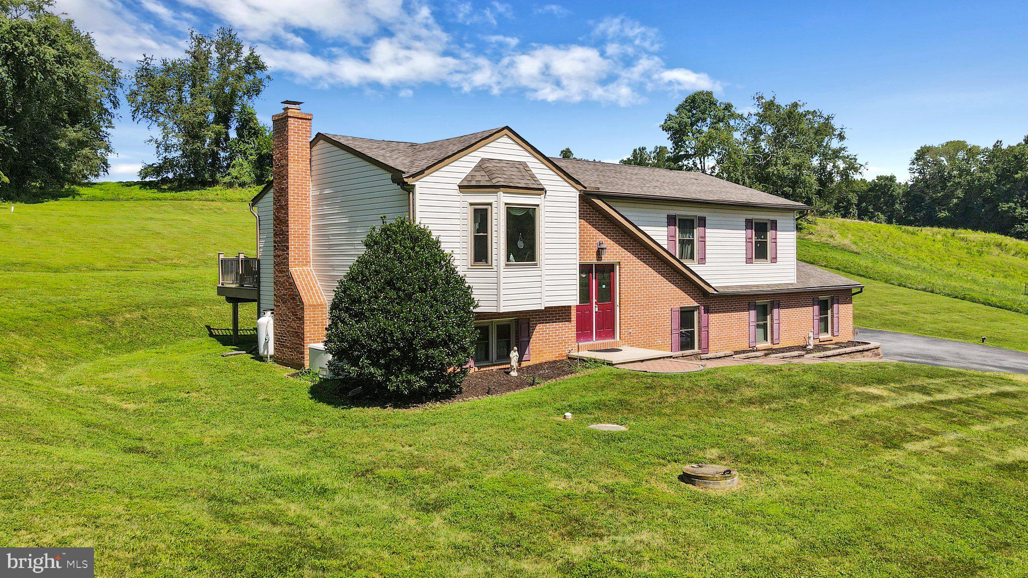 198 Blue Rock Road West Chester, PA 19382 - Photo 3 of 46 Gallery Image 3