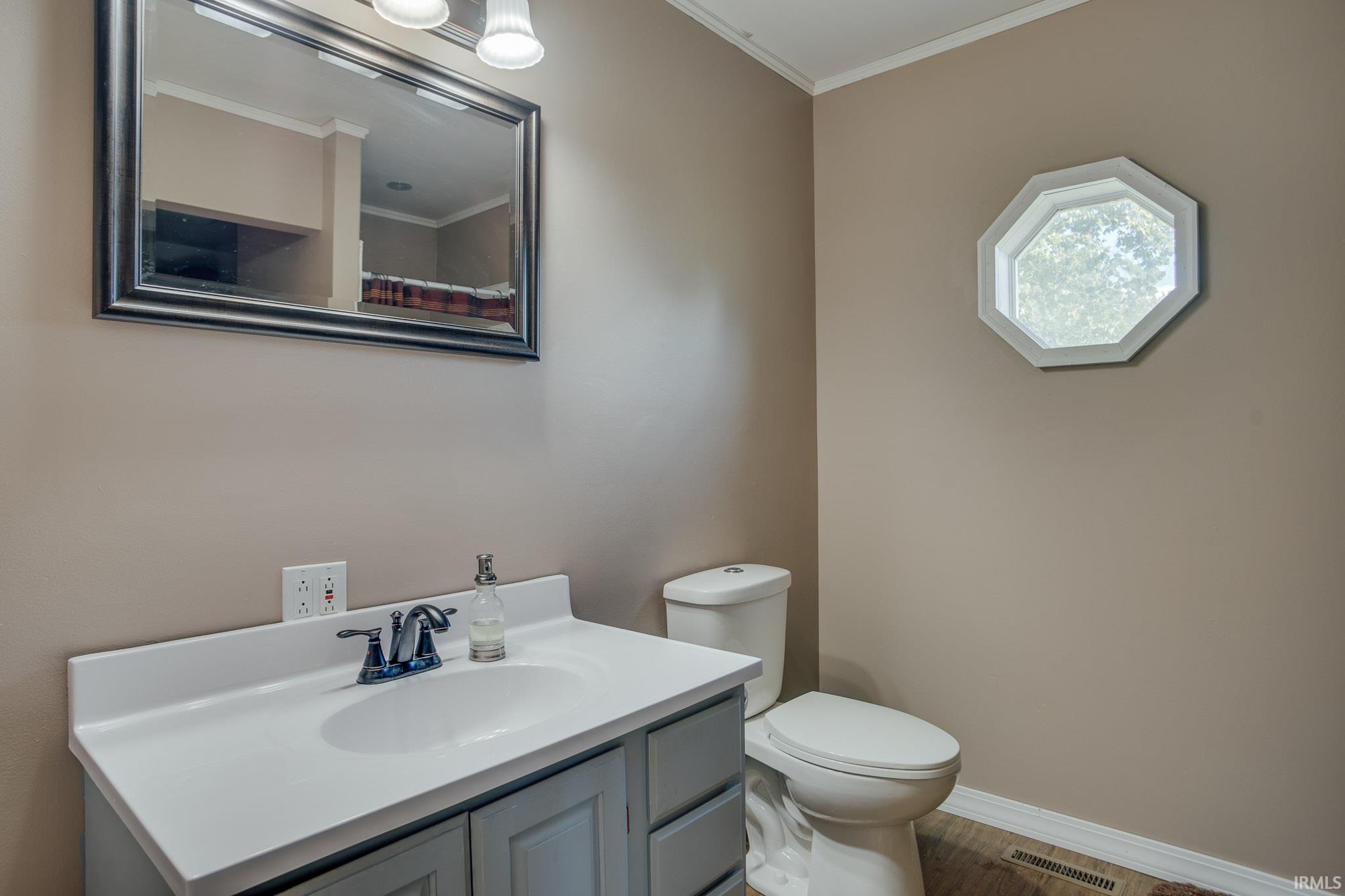 89 Grissom Road Williams, IN 47470 - Photo 13 of 31