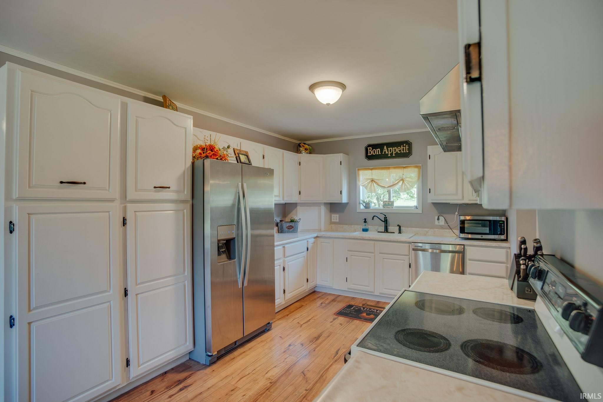 89 Grissom Road Williams, IN 47470 - Photo 6 of 31