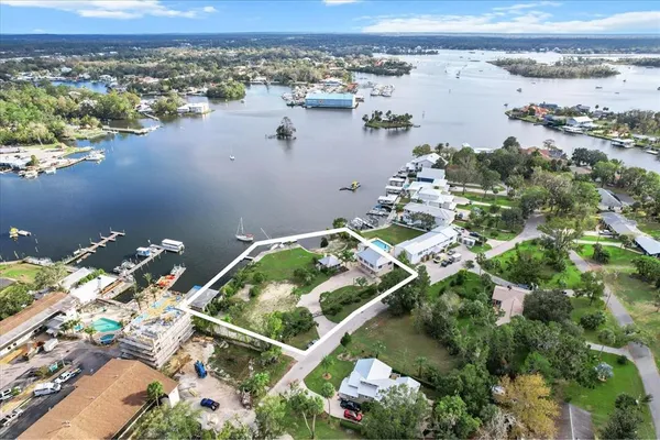 $2,300,000 | 519 Northwest 7th Avenue, Crystal River, FL 34428