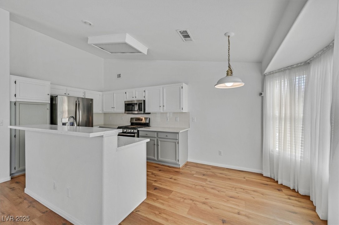 2181 Maple Shade Street Henderson, NV 89002 - Photo 8 of 41