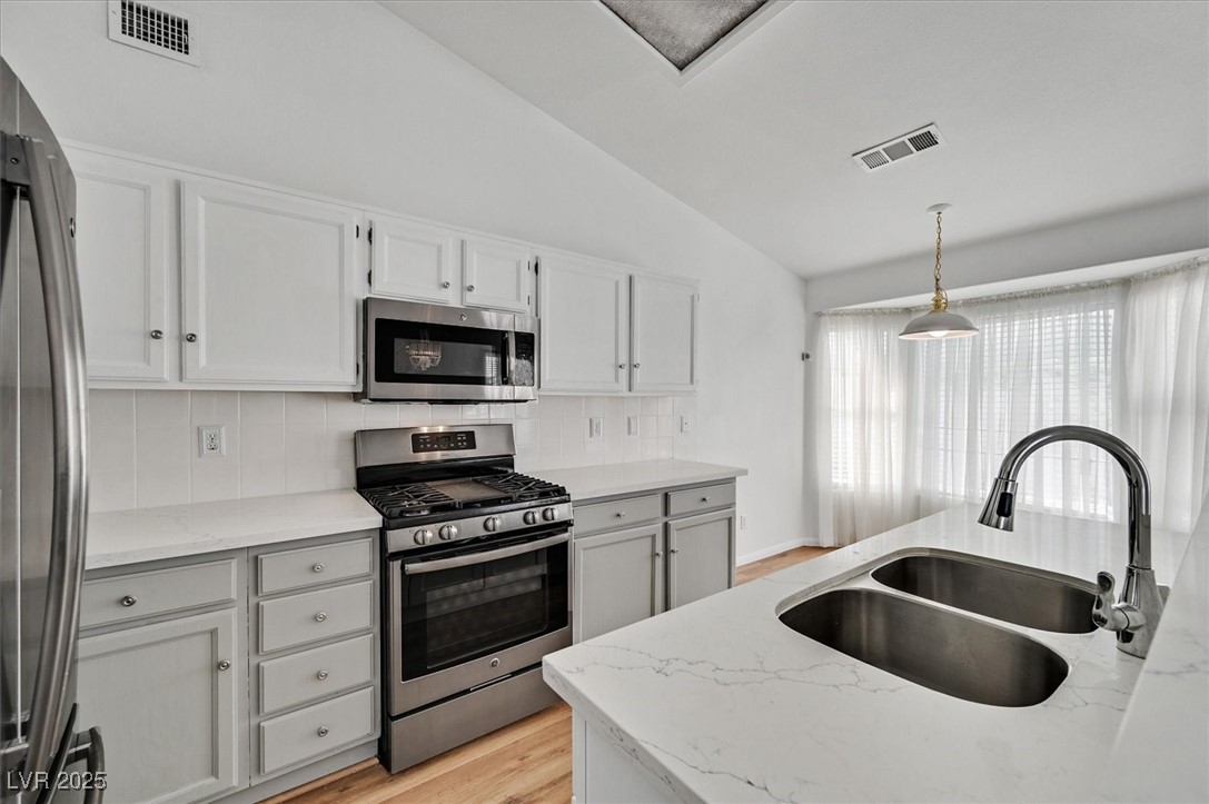 2181 Maple Shade Street Henderson, NV 89002 - Photo 10 of 41