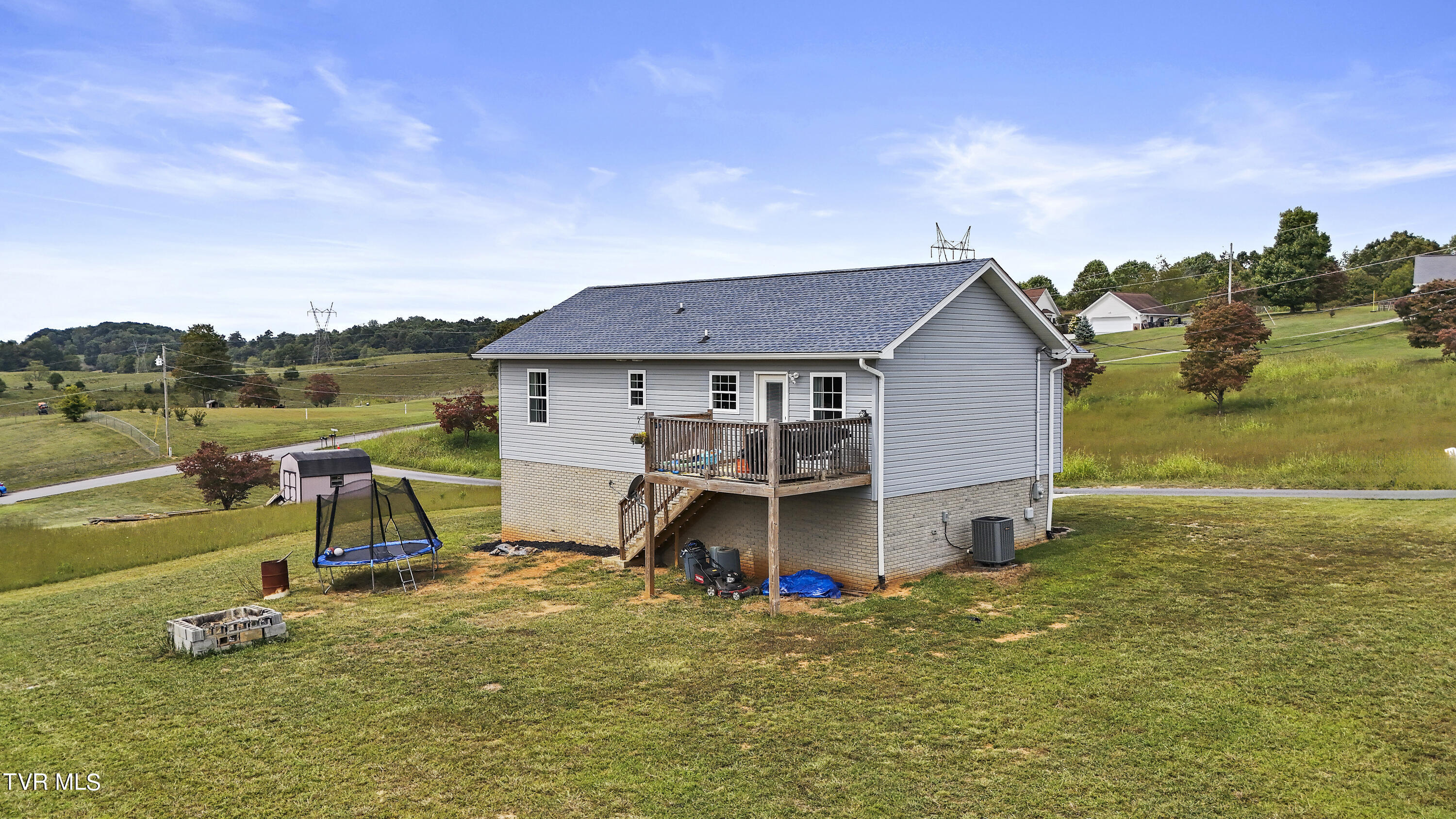 156 Milk Thistle Way Fall Branch, TN 37656 - Photo 5 of 30 DJI_20240912124645_0995_D