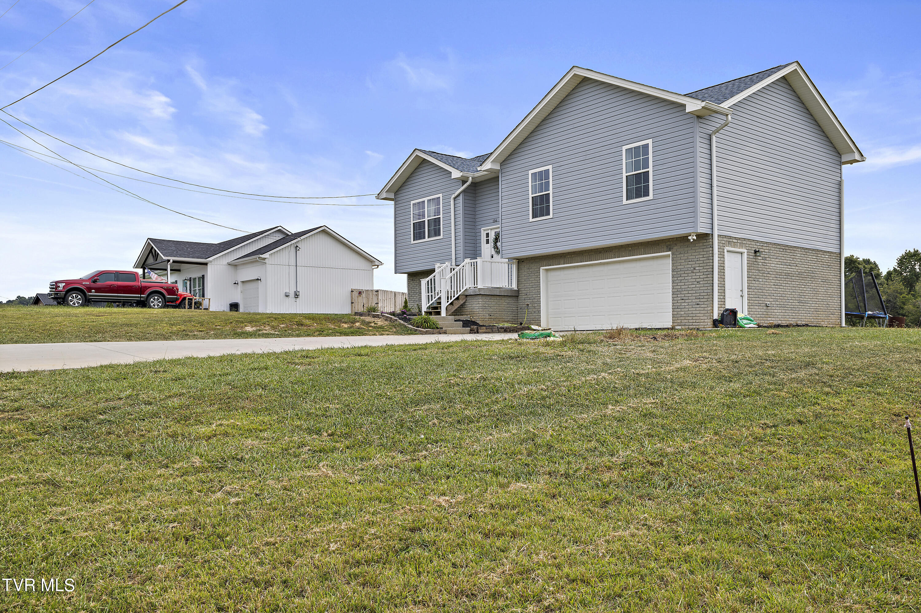 156 Milk Thistle Way Fall Branch, TN 37656 - Photo 6 of 30 128A5480