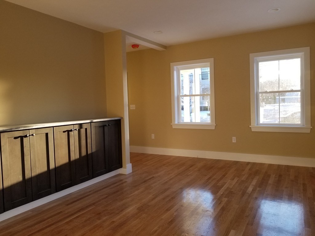 98 Main Street, Unit 98 Ashland, MA 01721 - Photo 5 of 10