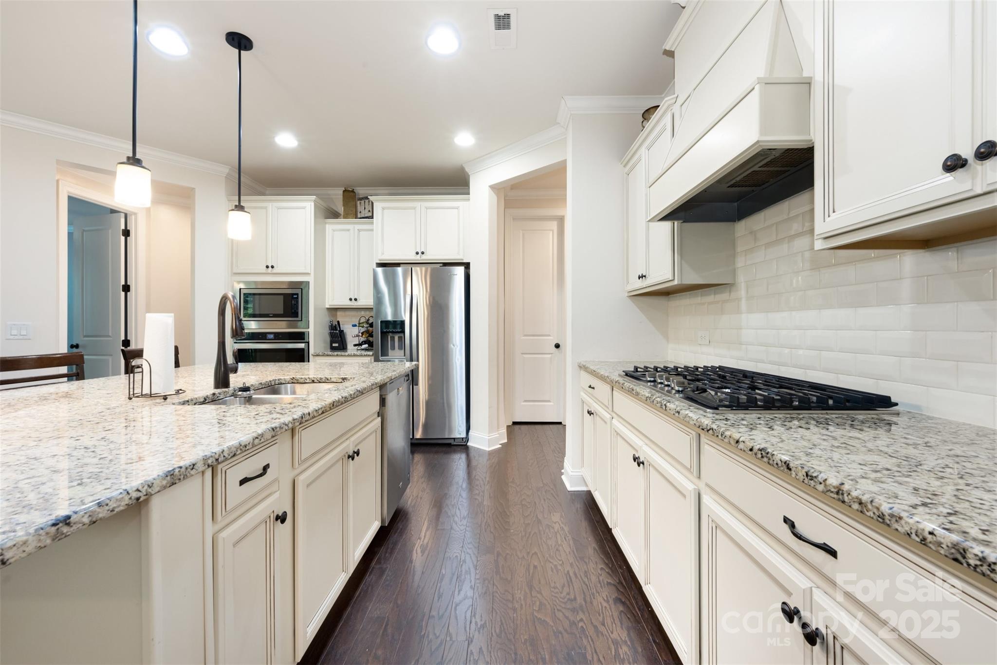 820 Pecan Tree Lane Fort Mill, SC 29715 - Photo 3 of 39