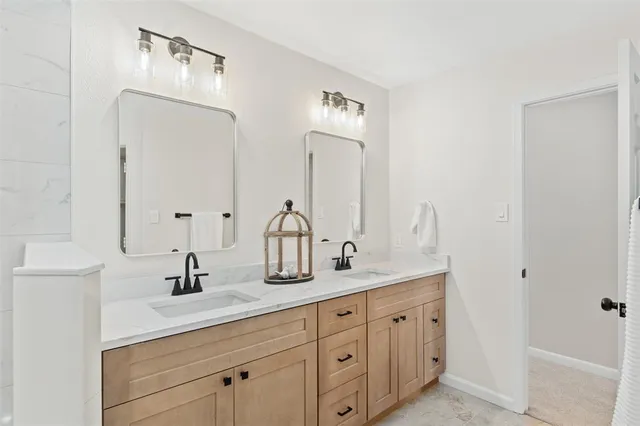 $499,500 | 7255 Crossbow Court, Fort Worth, TX 76133