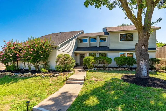 $499,500 | 7255 Crossbow Court, Fort Worth, TX 76133