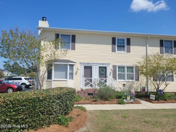 $1,250 | 109 Oakmont Drive, Unit 48, Greenville, NC 27858