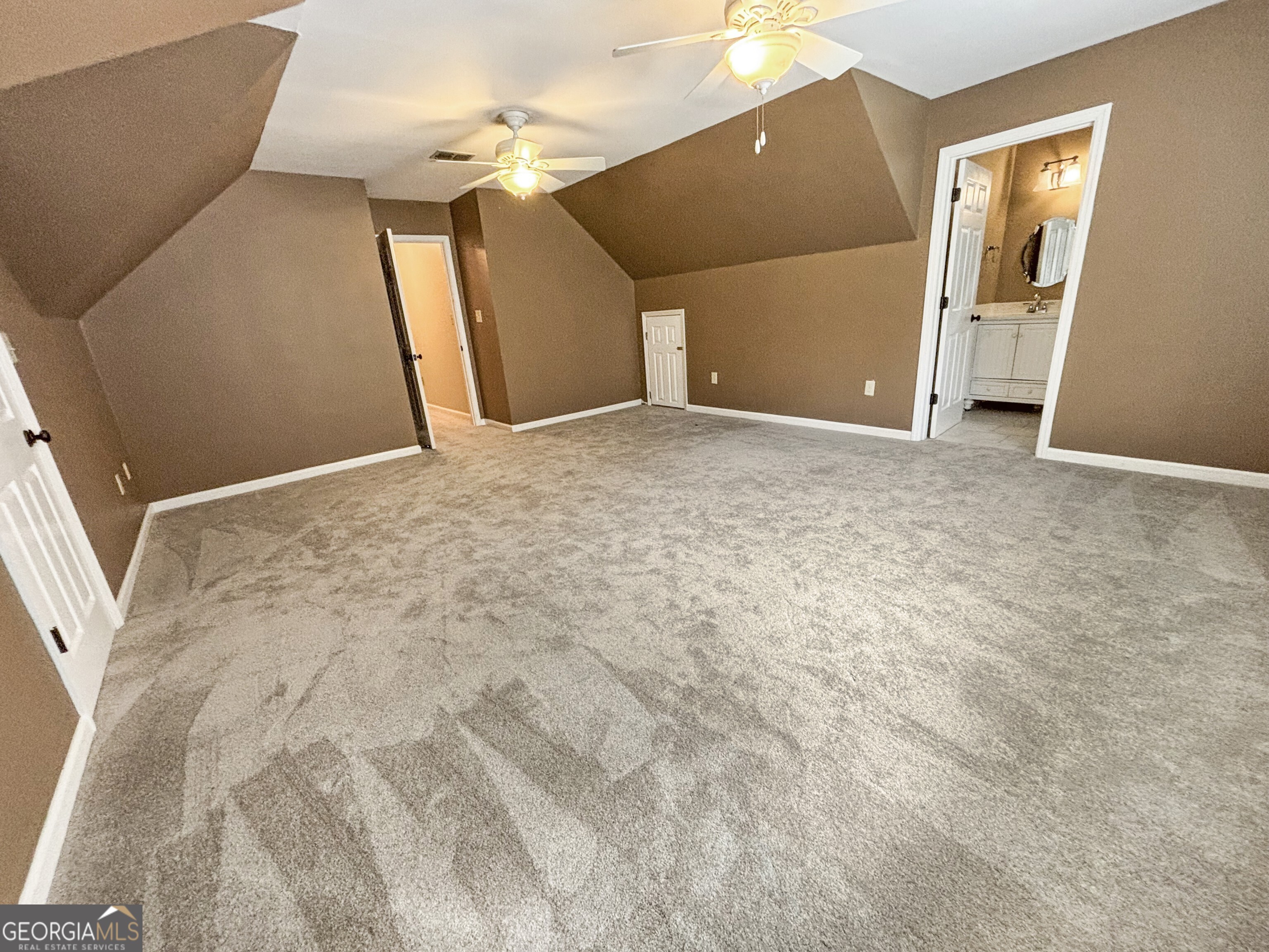 125 Mitchell Bluff Athens, GA 30606 - Photo 41 of 55 a view of a big room