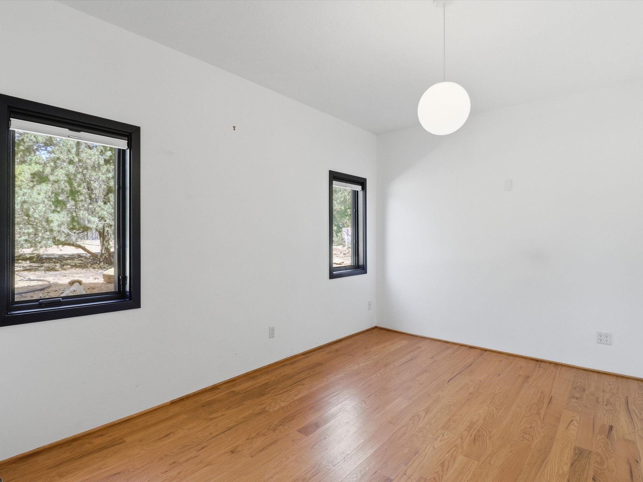 975 Indian Ridge Road Santa Fe, NM 87501 - Photo 24 of 67 2nd bedroom