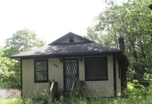 $35,000 | 801 Hobart Street, Gary, IN 46406