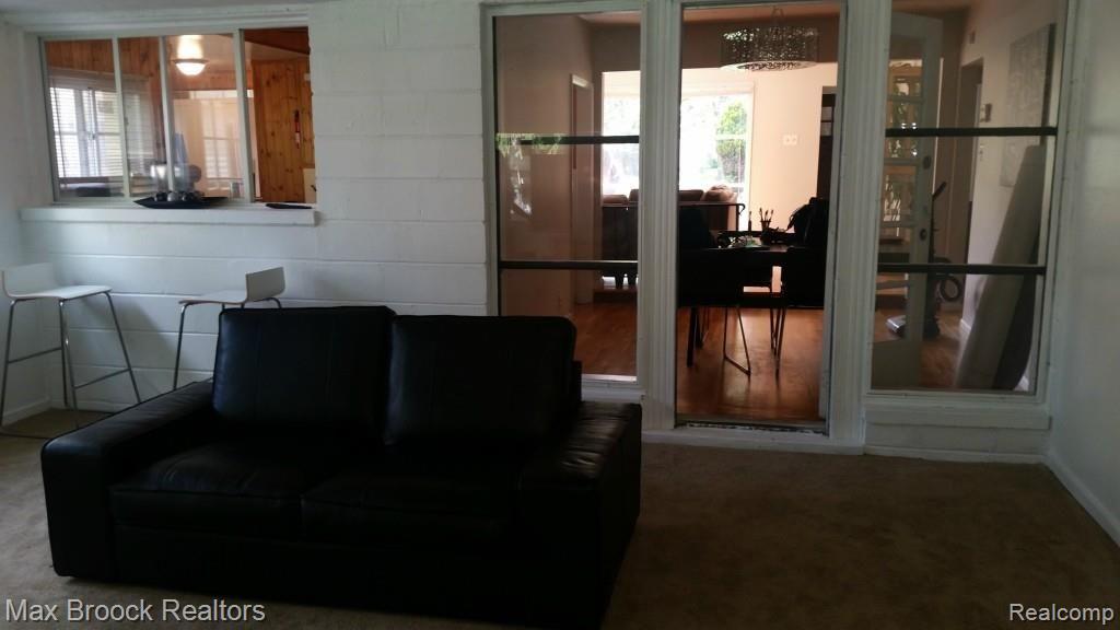 23862 Berg Road Southfield, MI 48033 - Photo 33 of 69 20150521_175433.jpg
