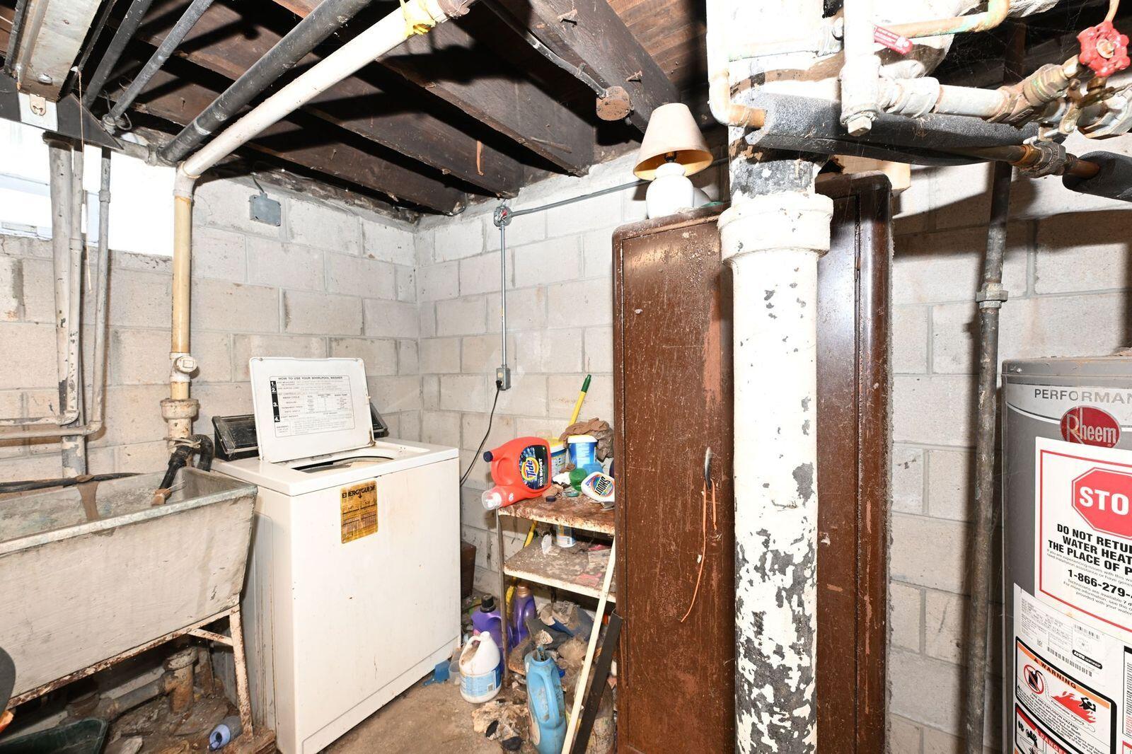 2447 South Burrell Street Milwaukee, WI 53207 - Photo 23 of 29 Basement