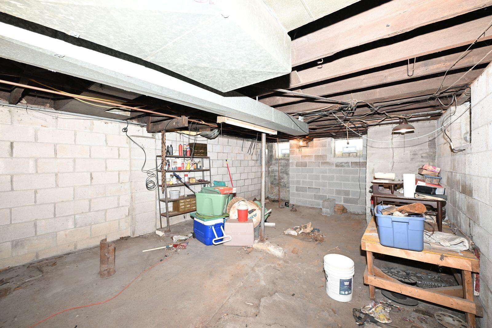 2447 South Burrell Street Milwaukee, WI 53207 - Photo 25 of 29 Basement