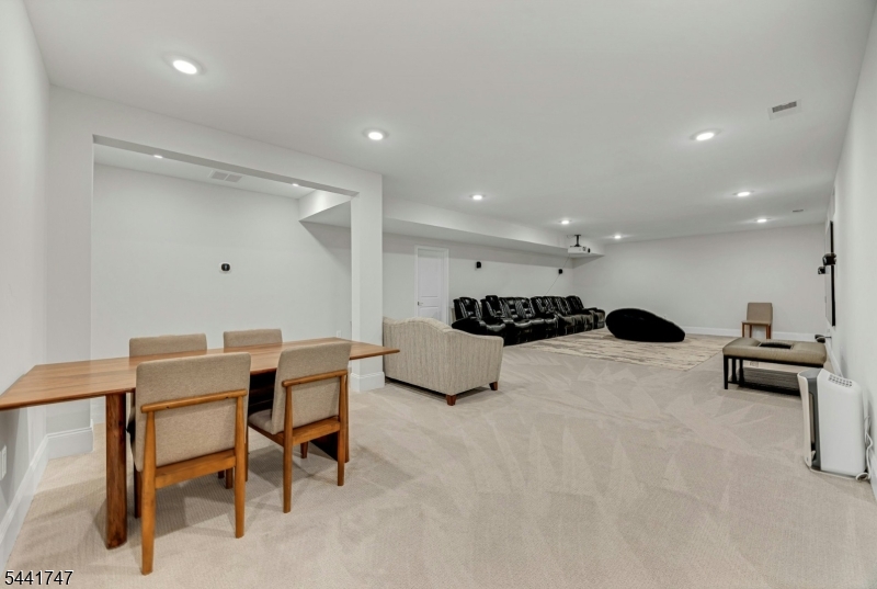 63 Samuel Way Chatham, NJ 07928 - Photo 24 of 48