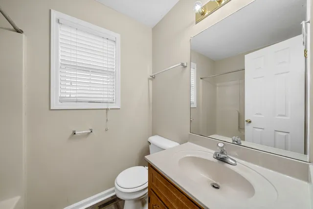 $995 | 360 Donna Drive, Clarksville, TN 37042