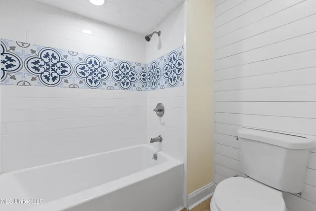 $364,500 | 122 Carroll Avenue, Long Beach, MS 39560