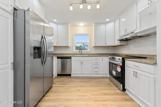 $364,500 | 122 Carroll Avenue, Long Beach, MS 39560