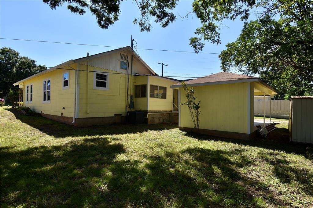 1204 Peach Street Brady, TX 76825 - Photo 13 of 16