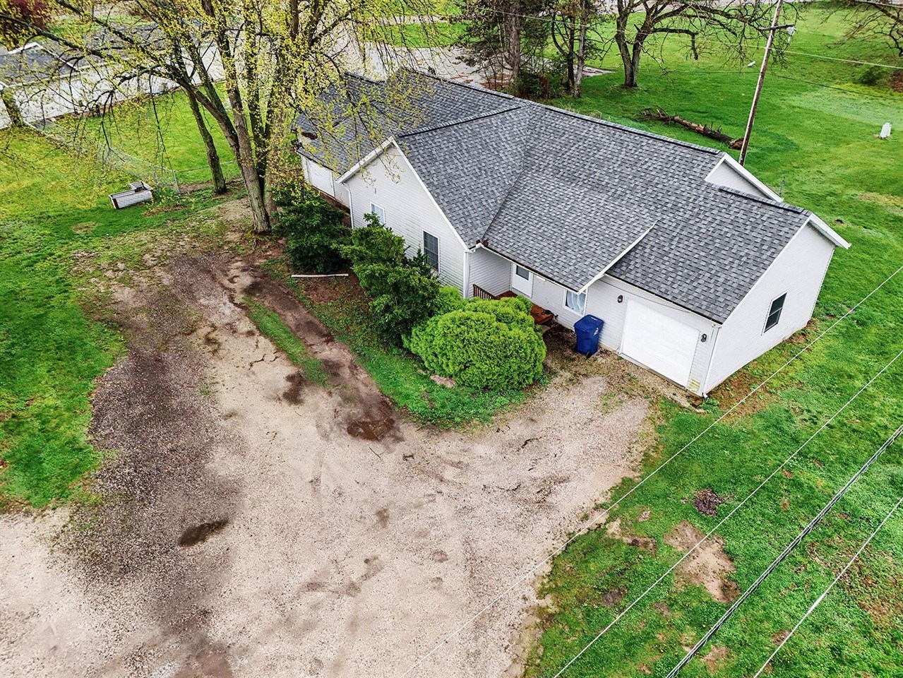 488 Florence Road Constantine, MI 49042 - Photo 4 of 15