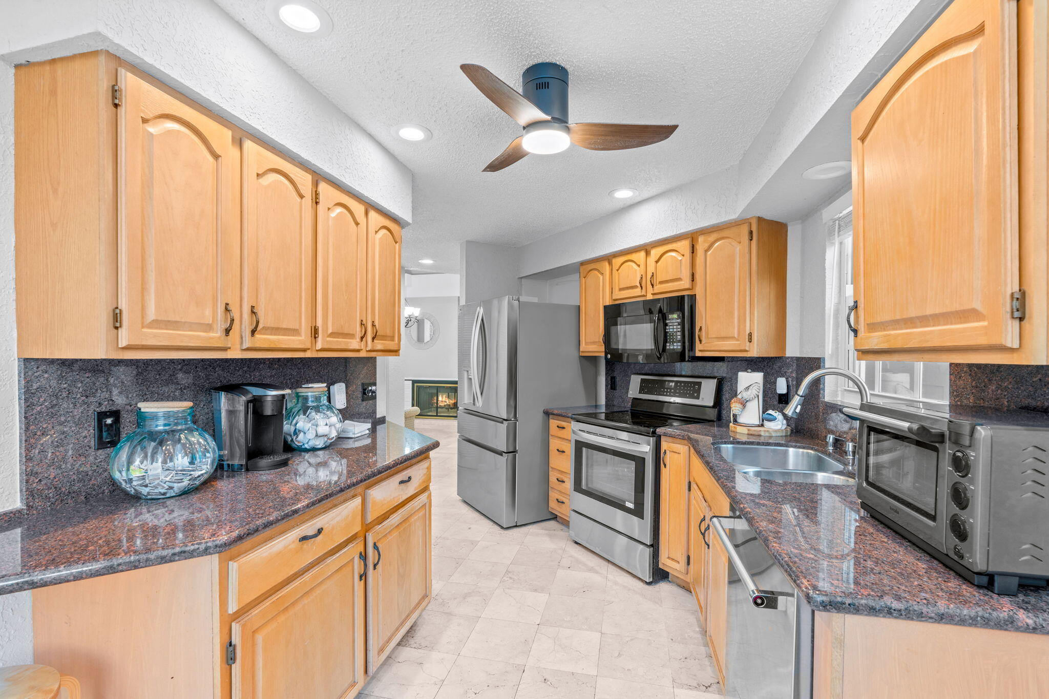 9064 Boca Gardens Parkway, Unit F Boca Raton, FL 33496 - Photo 16 of 57 14-web-or-mls-A7401855