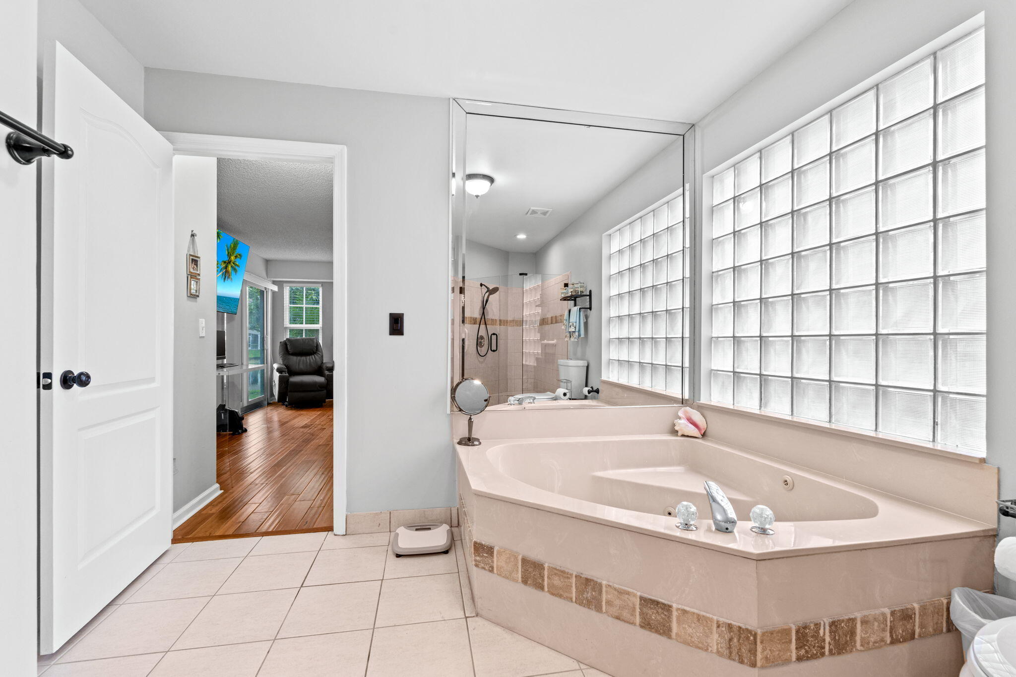 9064 Boca Gardens Parkway, Unit F Boca Raton, FL 33496 - Photo 26 of 57 28-web-or-mls-A7401894