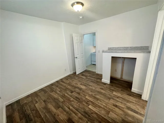 a view of entrance of the house