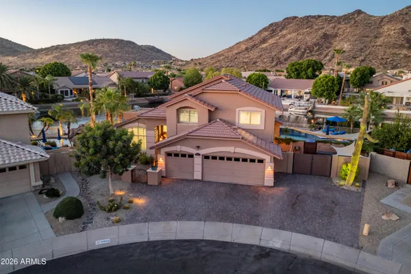 $1,300,000 | 5452 West Mohawk Lane, Glendale, AZ 85308
