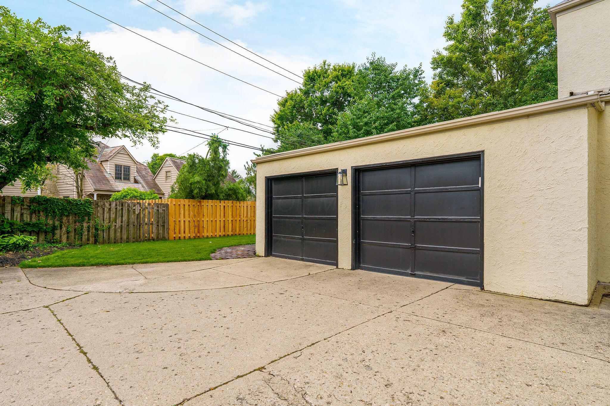 1741 Barrington Road Upper Arlington, OH 43221 - Photo 40 of 54